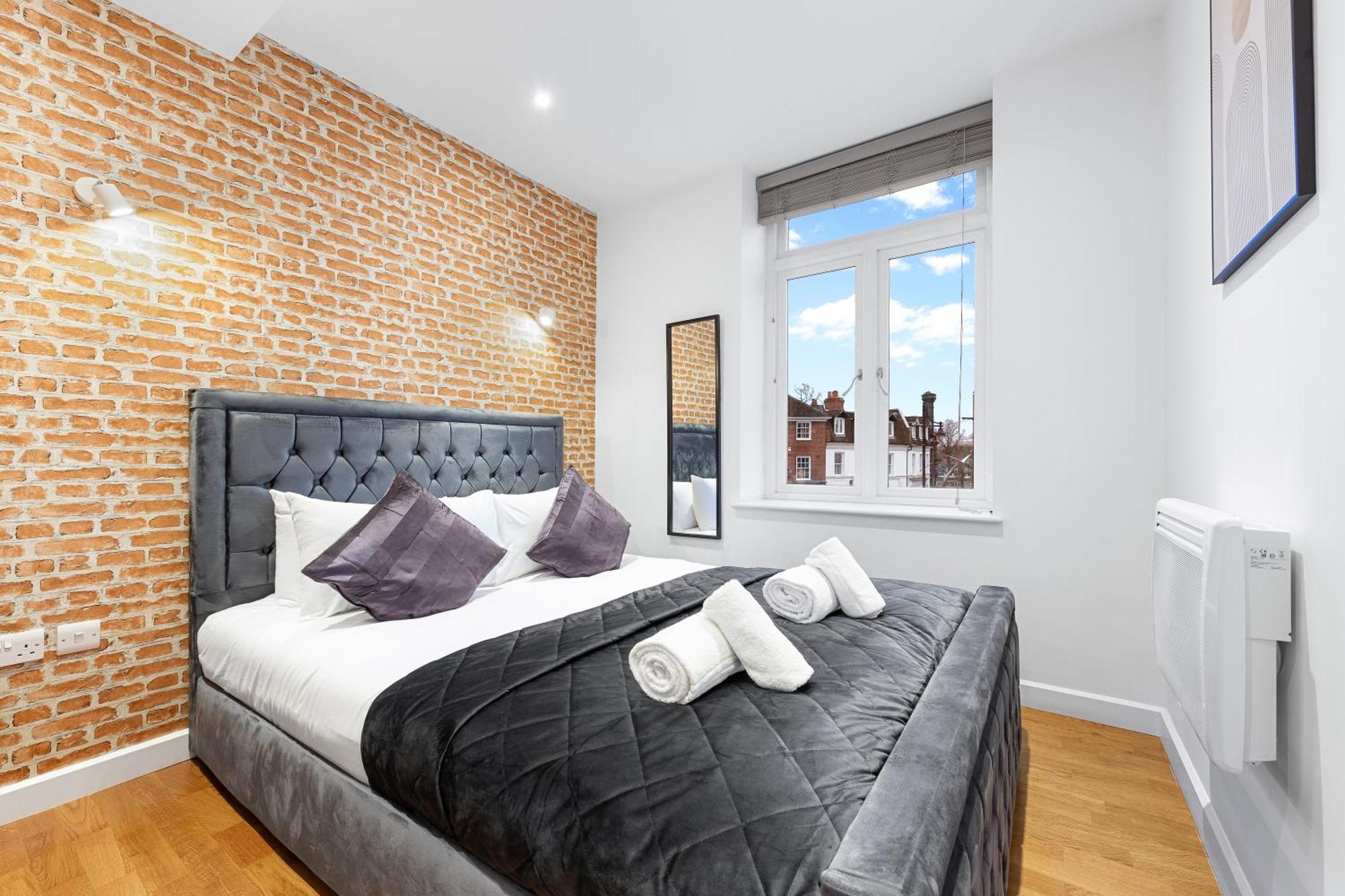 Comfy Flat In Staines-upon-Thames